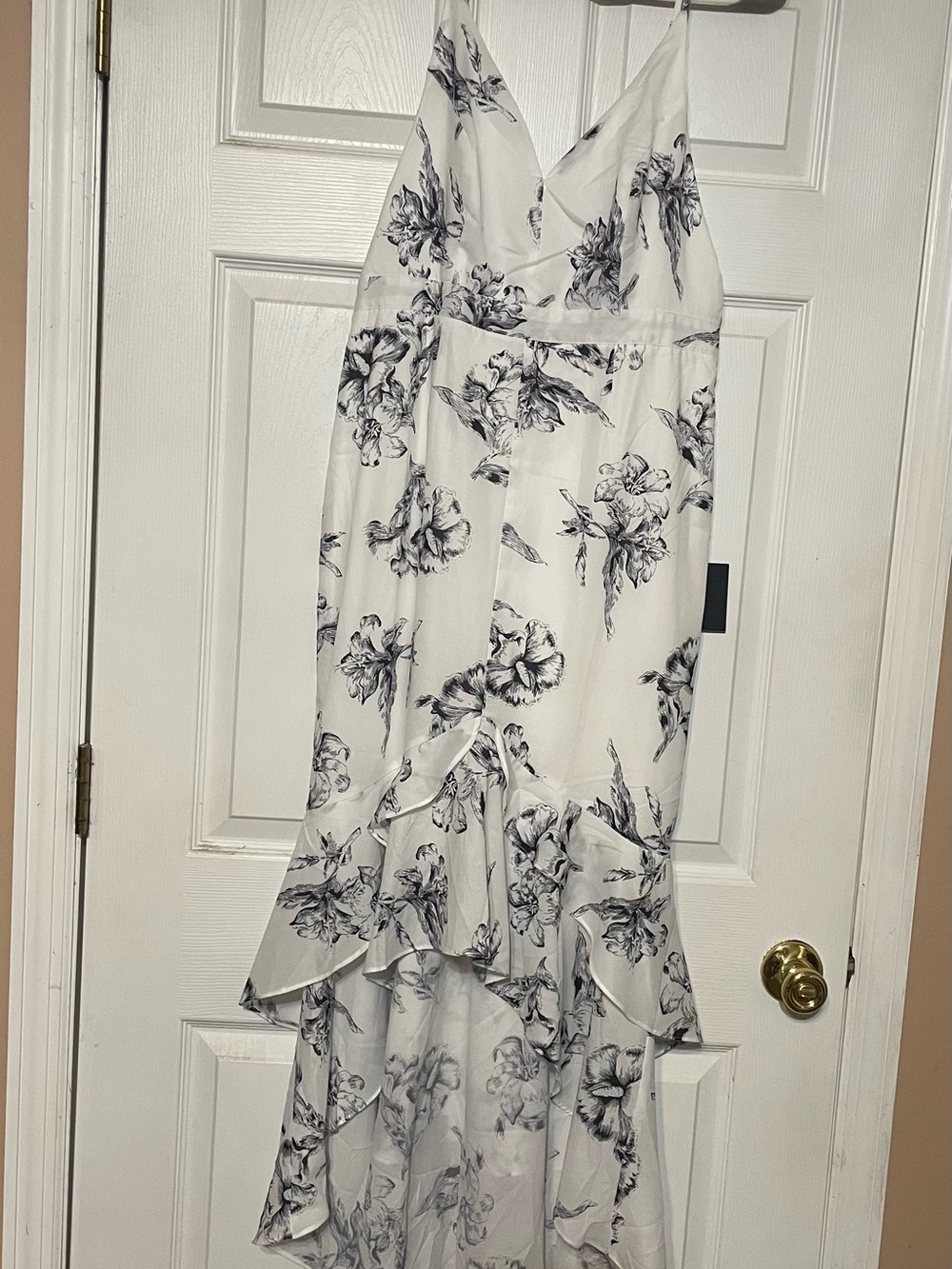 Lulu's Darling Daylily White High-Low Dress with Black Floral Print - Picture 5 of 9